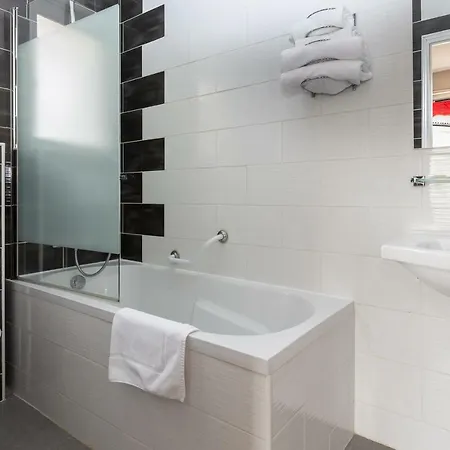 Hotel Logis Le Rond Point Soorts-Hossegor